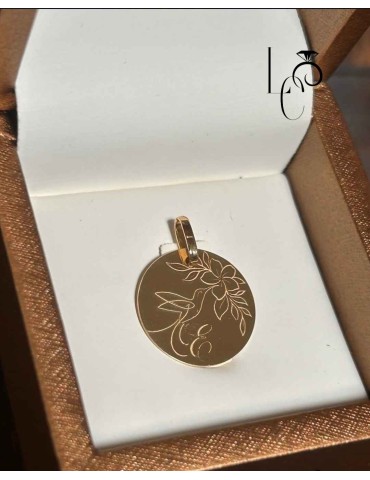 Médaille en Or jaune gravée à la main– création personnalisée