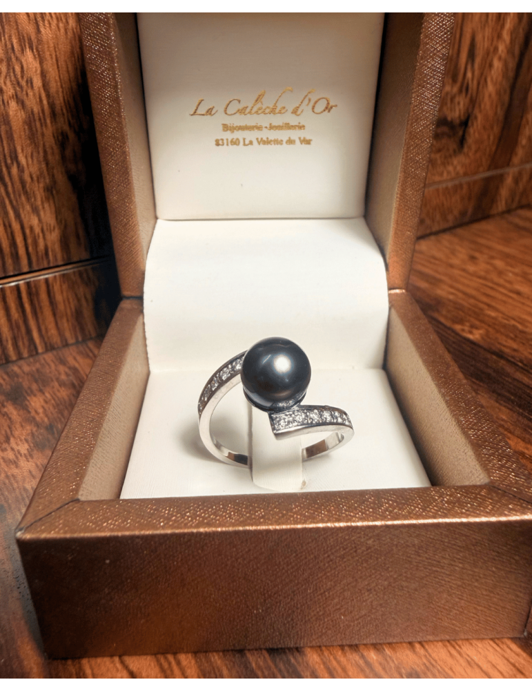 Bague Perle de Tahiti & Diamants – Création Artisanale en Or Blanc 18 Carats
